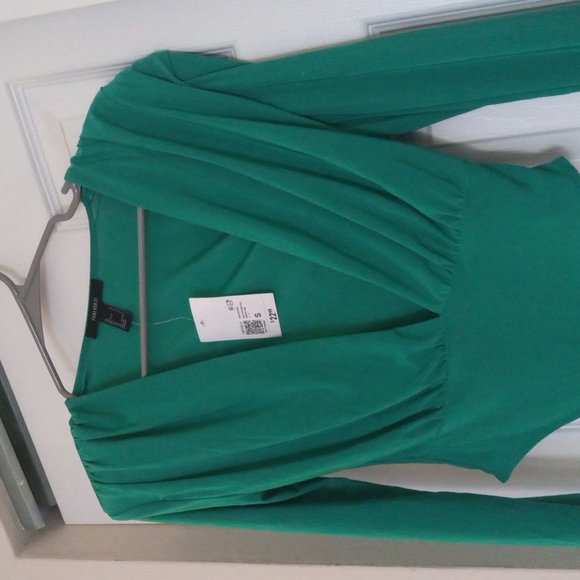 NWT Green Bodysuit Forever 21 size small - Picture 10 of 11